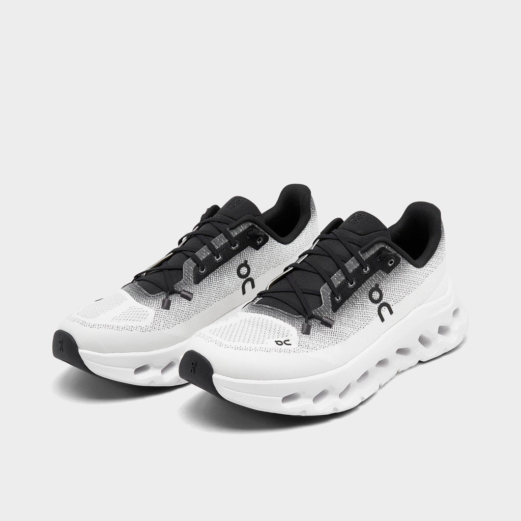 ON Cloudtilt trainers black ivory